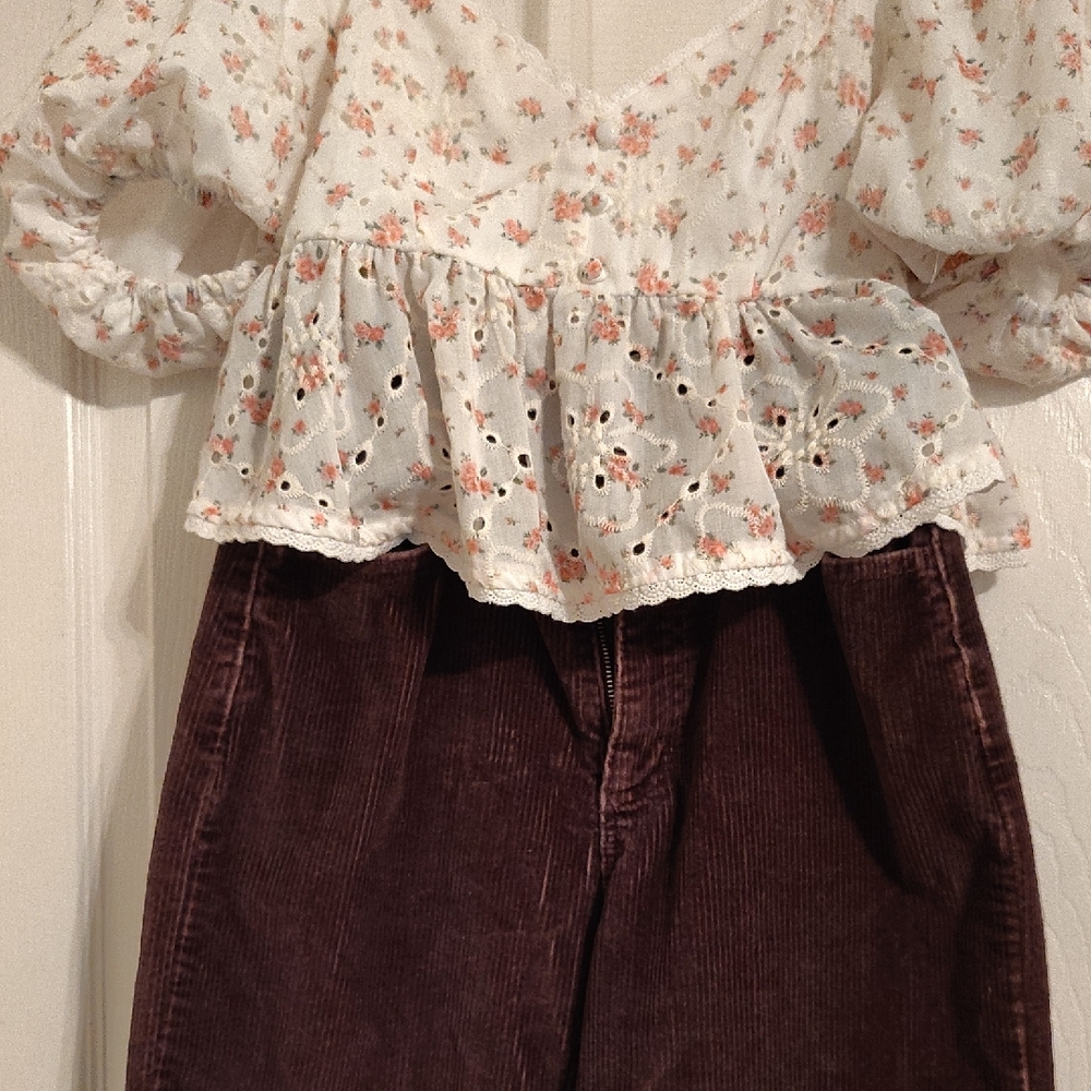Bundle: 2 Wide Leg Pants, 1 Jeans Shorts and 5 Tops